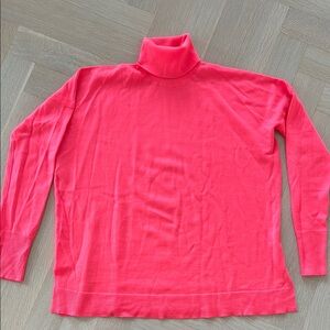 JCREW Neon Pink Wool Turtleneck never worn size XS